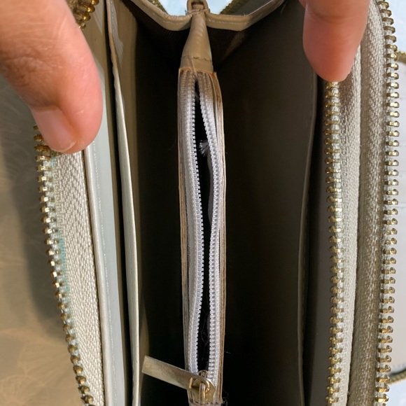 Small Light Grey Wallet - Picture 10 of 14